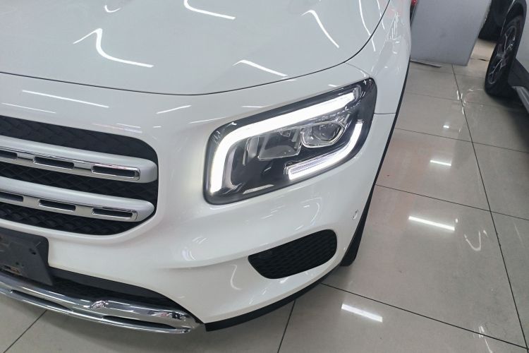 奔驰GLB 2020款 GLB 200 动感型局部细节36