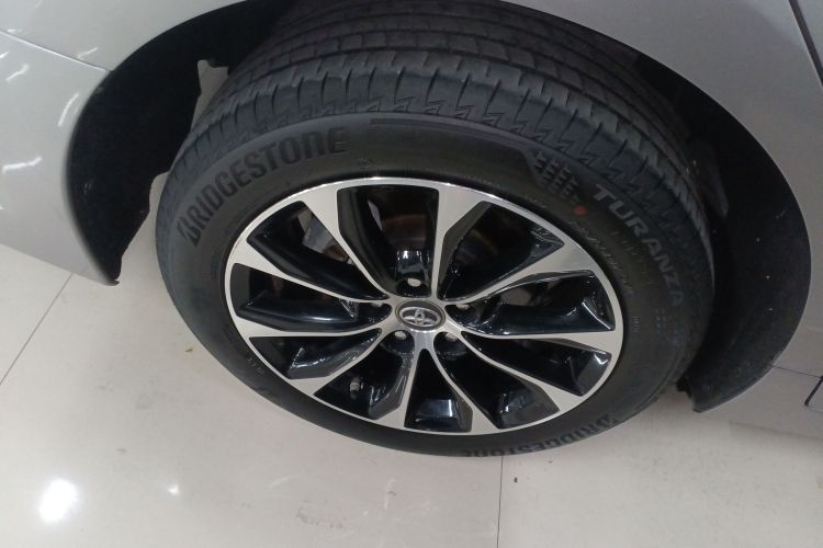 丰田 亚洲龙 2023款 双擎 2.5L 豪华版车身外观6008