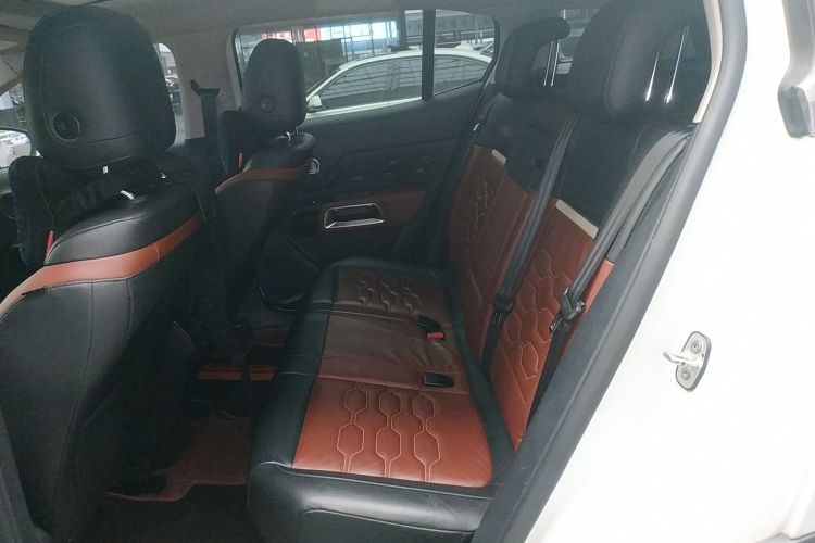 雪铁龙 天逸 C5 AIRCROSS 2017款 380THP 豪华型中控内饰21