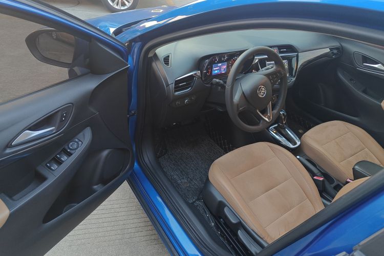 别克 凯越 2018款 15N CVT豪华型中控内饰20