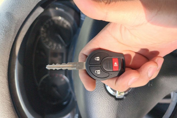 日产 骐达TIIDA 2014款 1.6L CVT舒适型中控内饰11