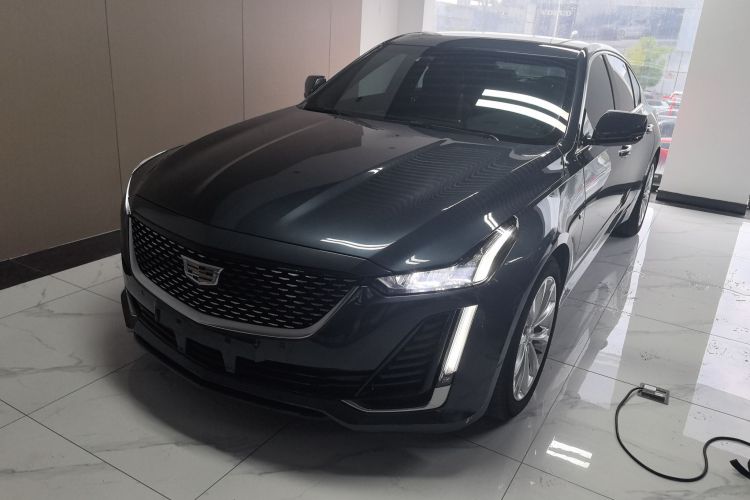 凯迪拉克CT5 2020款 改款 28T 豪华型车身外观1