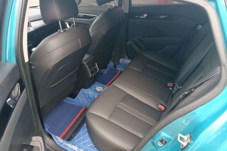 东风风神 奕炫 2020款 230T 自动炫目版中控内饰7004