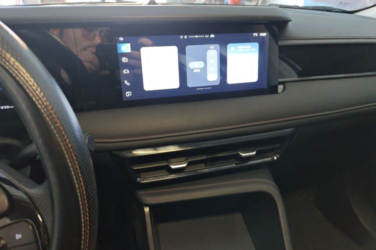 荣威i5 2023款 1.5L 手动舒享版中控内饰16