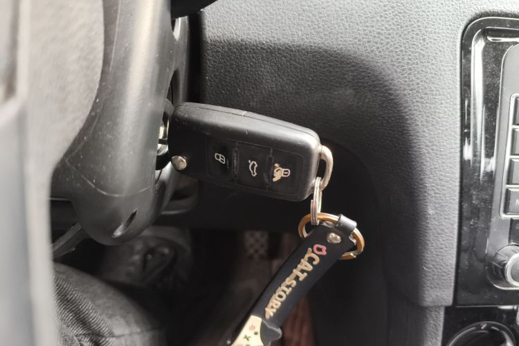 大众 宝来 2013款 1.4T 自动舒适型中控内饰11