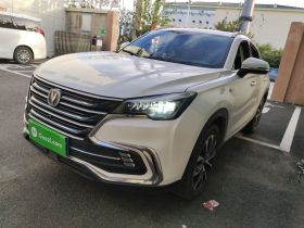 长安CS85 COUPE 2019款 1.5T DCT动版 国VI