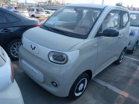 五菱汽车 宏光MINIEV 2024款 第三代 215km 青春版