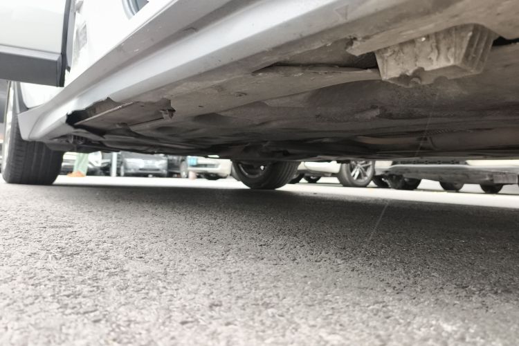 宝马X1 2019款 sDrive20Li 领先型局部细节9001