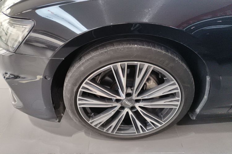 奥迪A6L 2020款 45 TFSI quattro 臻选动感型车身外观6007