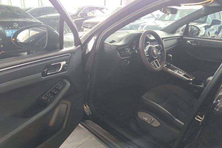 保时捷 2020款 Macan 2.0T中控内饰20