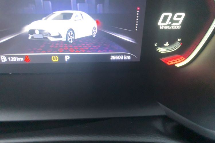 名爵 MG5 2021款 180DVVT CVT青春豪华版中控内饰15