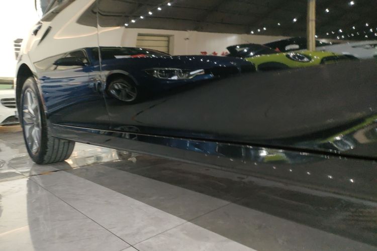 丰田 亚洲龙 2021款 2.5L 豪华版局部细节9001