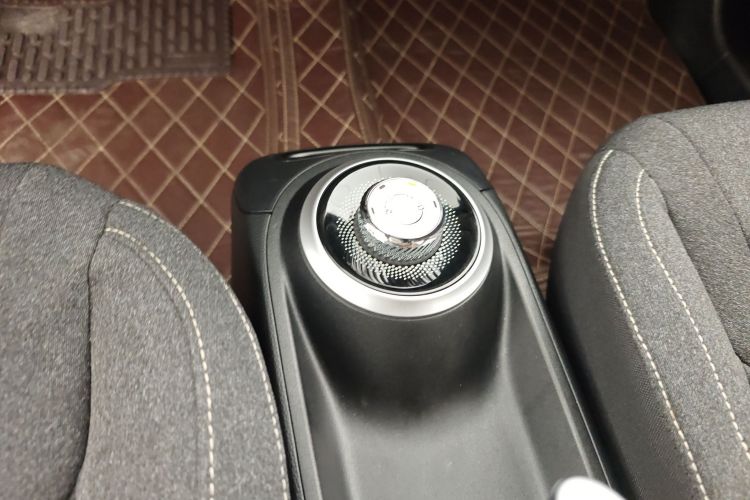 五菱汽车 五菱缤果 2023款 333km 快享款局部细节18