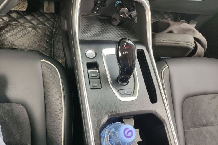 哈弗H6 2023款 国潮版 1.5T 自动都市版中控内饰18