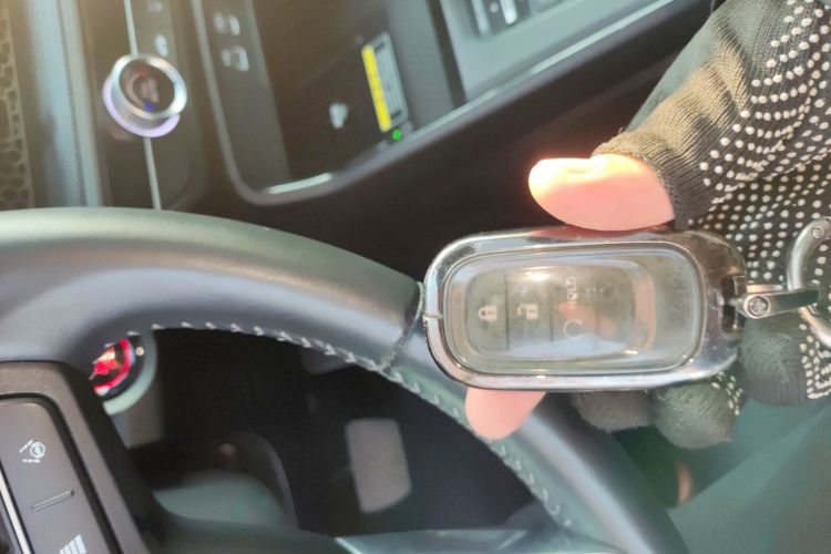 本田CR-V 2023款 240TURBO 两驱锋尚版 5座中控内饰7001