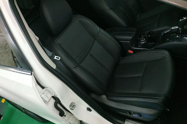 日产 奇骏 2021款 2.5L CVT 4WD XL ITS豪华纪念版局部细节41