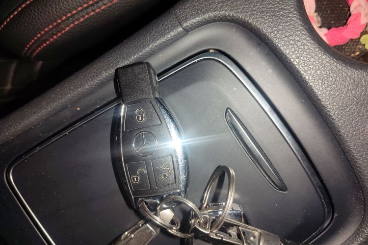 奔驰CLA 2018款 CLA 220 4MATIC中控内饰11