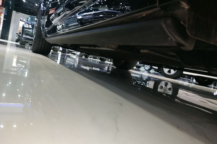 理想汽车 理想L9 2024款 Ultra局部细节9002