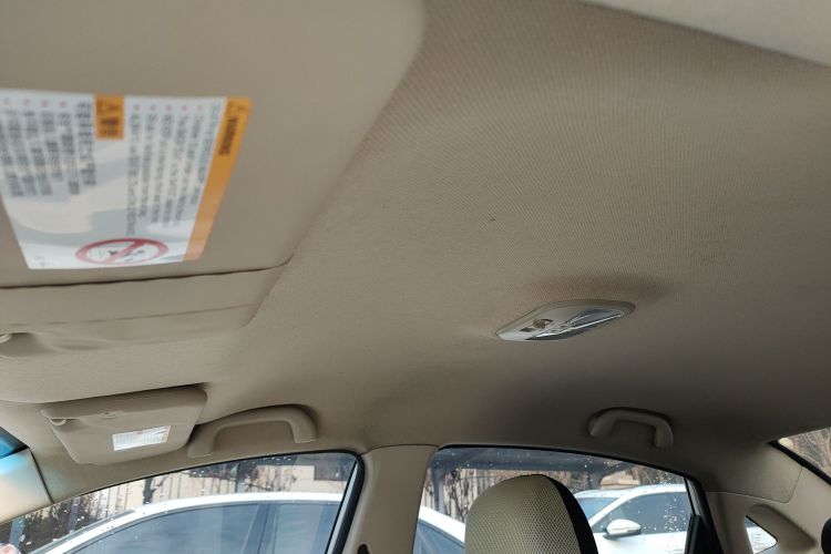 江汽集团 和悦A30 2013款 1.5L 手动舒适型 国IV中控内饰22