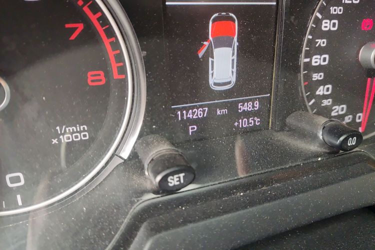 奥迪Q5 2013款 40 TFSI 舒适型中控内饰15