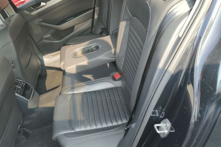 大众 迈腾 2018款 330TSI DSG 领先型中控内饰7004