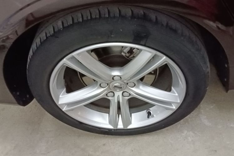 沃尔沃S90 2019款 T4 智逸版车身外观6008