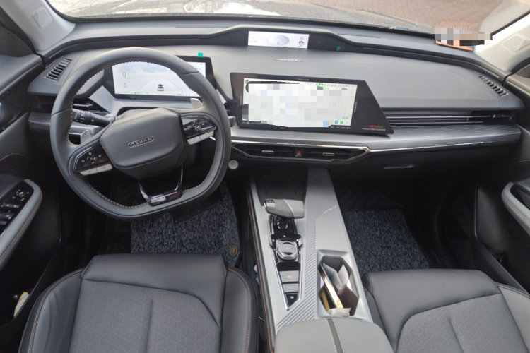 长安欧尚Z6 2023款 蓝鲸 1.5T DCT智领型城市版中控内饰12