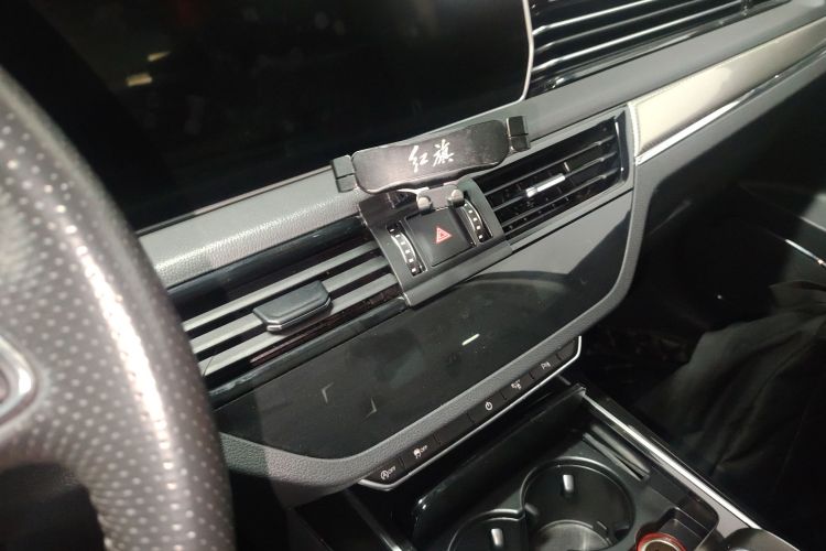 红旗HS5 2019款 2.0T 智联旗享四驱版局部细节16