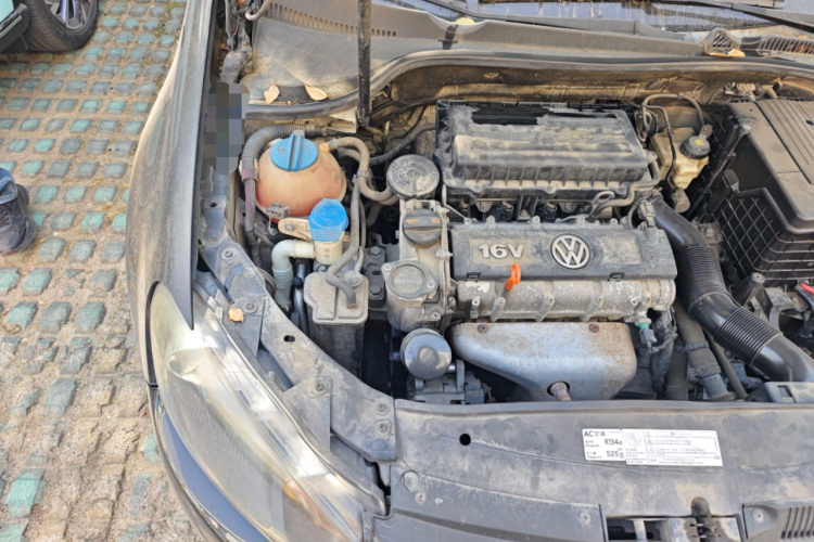 大众 高尔夫 2012款 1.6 自动时尚型局部细节9006