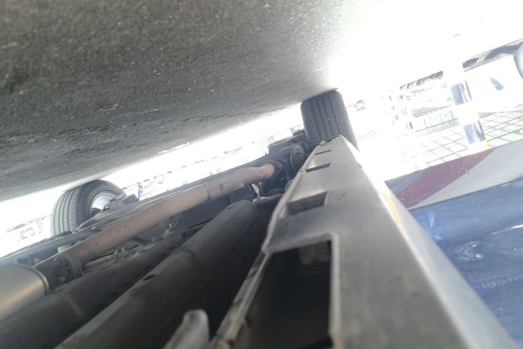 比亚迪 宋MAX 2021款 升级版 1.5T 自动尊贵型 7座局部细节9001