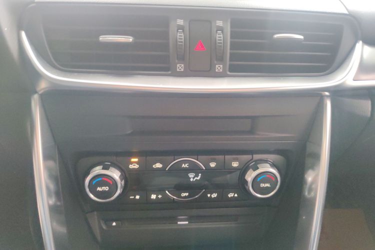 马自达CX-4 2016款 2.0L 自动两驱蓝天品位版局部细节16