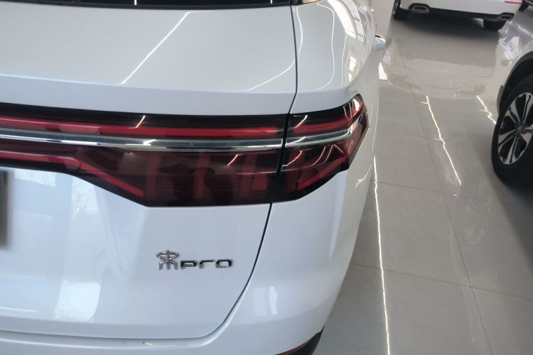 比亚迪 宋Pro 2019款 1.5T 自动精英型车身外观9