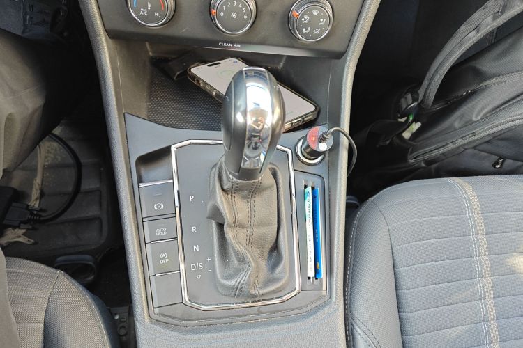 大众 朗逸 2019款 1.5L 自动视野版 国VI中控内饰18