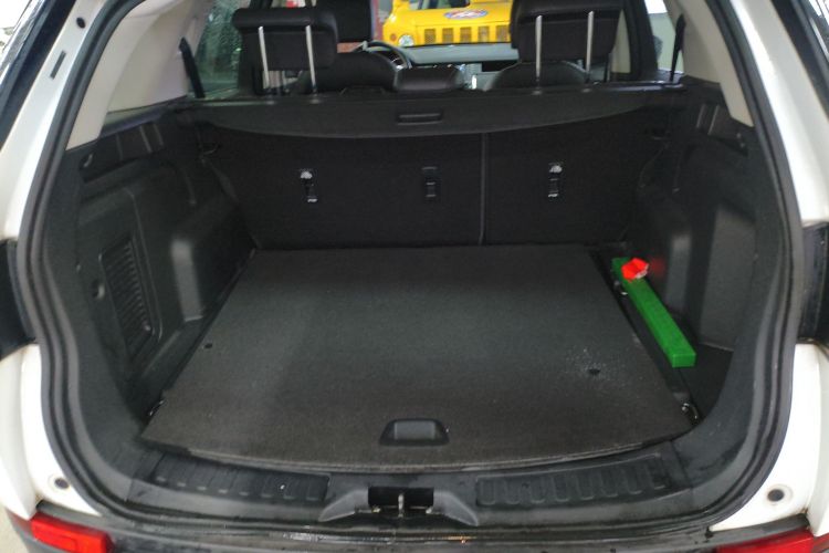 路虎 发现神行 2018款 240PS SE版局部细节23