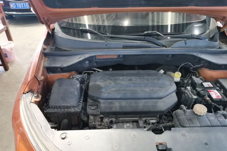 宝骏510 2017款 1.5L 自动时尚型机舱底盘25