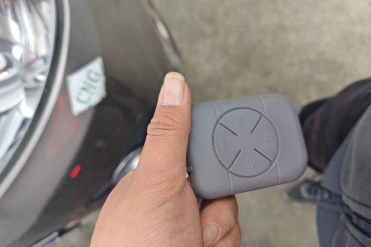 小鹏P7 2021款 480G中控内饰11