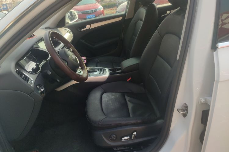 奥迪A4L 2015款 35 TFSI 自动标准型局部细节19