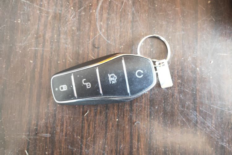 比亚迪 秦PLUS 2025款 DM-i 智驾版 55KM领先型中控内饰11