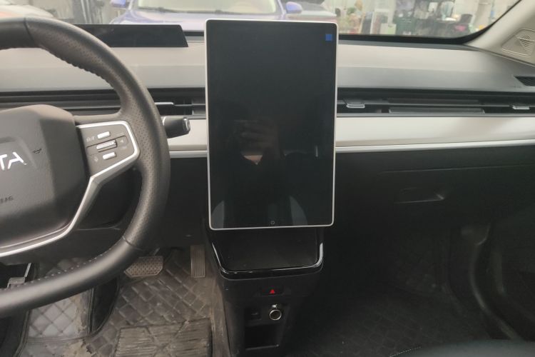 哪吒汽车 哪吒V 2021款 长续航娱乐版局部细节16