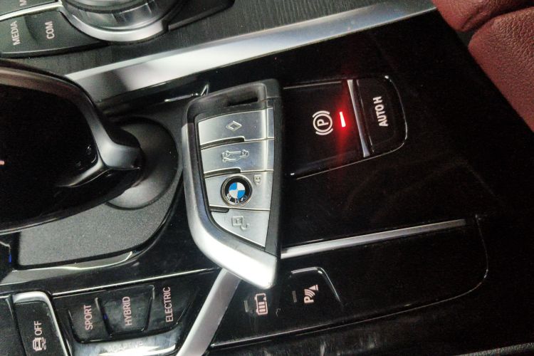 宝马5系新能源 2022款 改款 535Le M运动套装中控内饰11