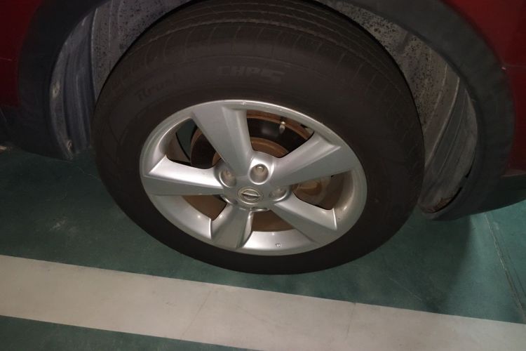 日产 逍客 2012款 2.0XV 雷 CVT 2WD车身外观6007