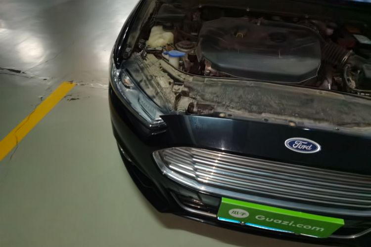 福特 蒙迪欧 2013款 2.0L GTDi240豪华运动型车身外观6006