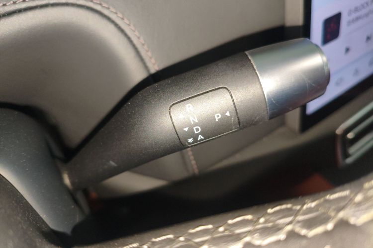 理想汽车 理想L8 2023款 Pro局部细节18