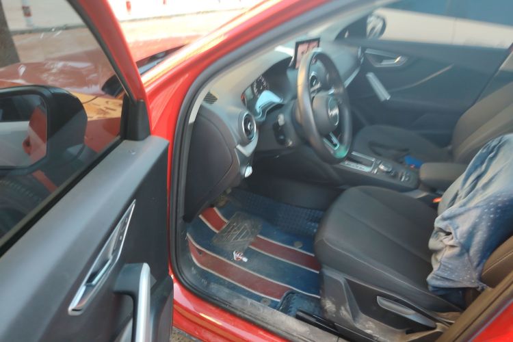 奥迪Q2L 2021款 35 TFSI 进取动感型中控内饰7003