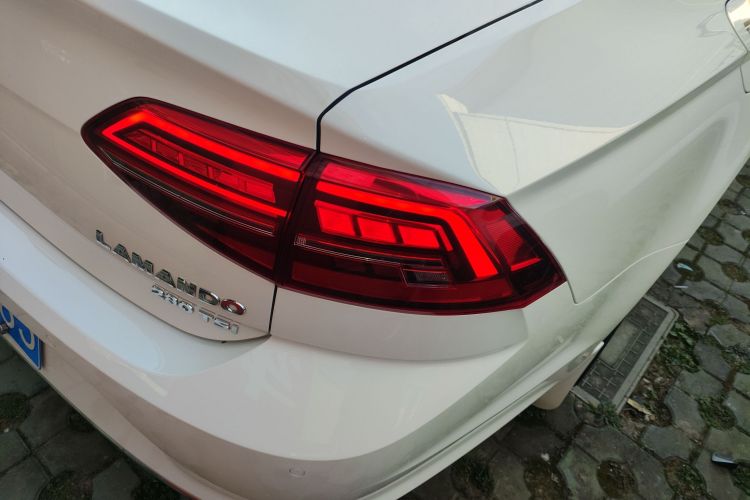 大众 凌渡 2021款 改款 280TSI DSG舒适版车身外观9