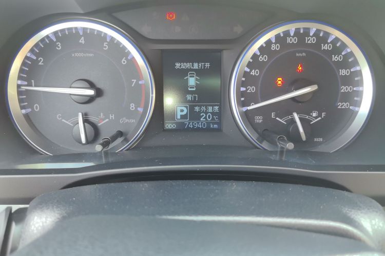 丰田 汉兰达 2017款 2.0T 四驱豪华版 7座中控内饰15