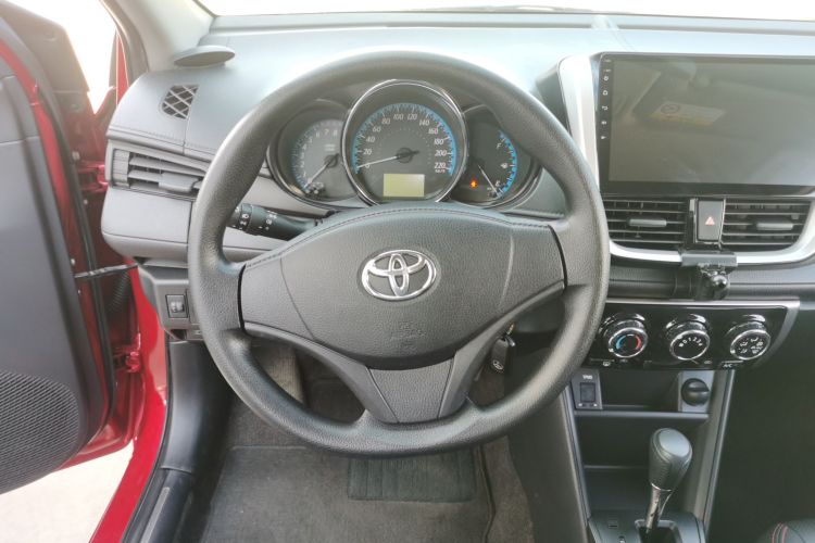 丰田 YARiS L 致炫 2016款 改款 1.5E CVT魅动版中控内饰13