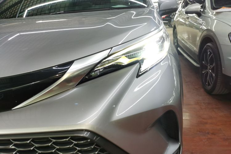 丰田 格瑞维亚 2022款 2.5L混动 尊爵版局部细节36