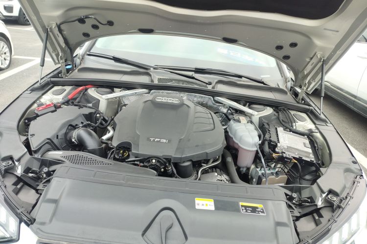 奥迪A4L 2020款 40 TFSI 豪华动感型局部细节24