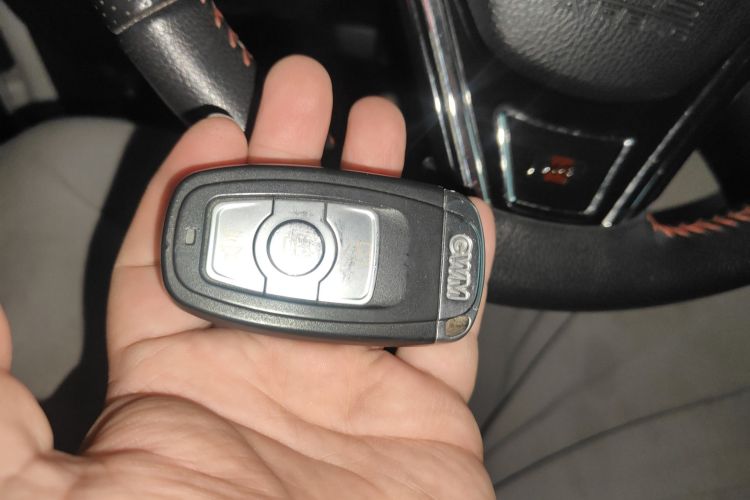 哈弗H6 2015款 运动版 1.5T 自动两驱豪华型中控内饰11